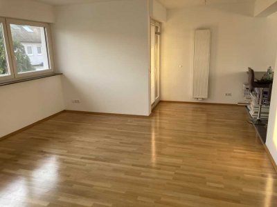 Helle 3-Zimmer-Wohnung mit Balkon