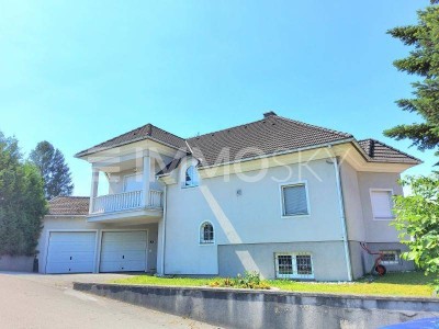 Nahezu perfektes Eigenheim mit Pool und Gartenhaus; Naturnah-Stadtnah