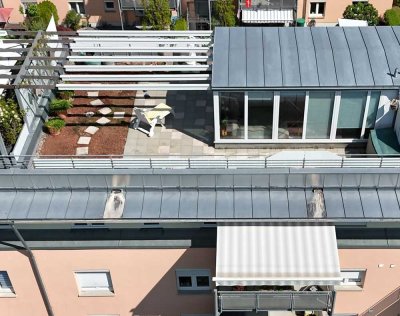 Schöne, helle, modernisierte Penthouse-Wohnung in beliebter Wohnlage zu vermieten