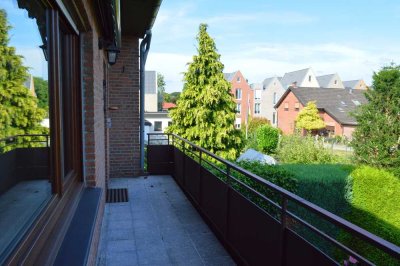 Tolle Wohnung im 1.OG mit großem Balkon