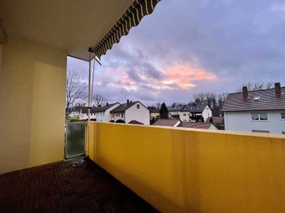 Frei ab 01.08.2025! Helle 2-Zimmer-Wohnung mit großem Südwestbalkon & ca. 63,1 qm im 2.Obergeschoss
