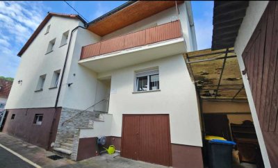Verkauf vom EIGENTÜMER 
Mehrfamilienhaus 2-3 Familienhaus 155m²  +  Nebengebäude 50m2