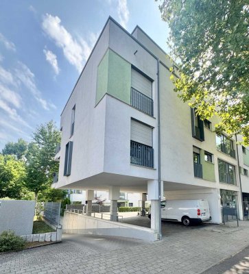 Besichtigung am Donnerstag++ 3 Zimmerwohnung mit EBK und Balkon