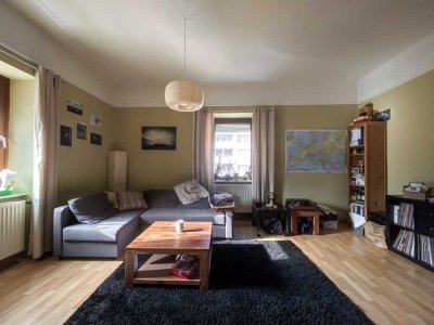 Helle 2 Zimmer Wohnung in Würzburg Sanderau mit Balkon
