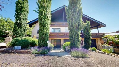 ~~ GERÄUMIGES WOHNHAUS MIT WINTERGARTEN, GARTEN, GROSSEM WEINKELLER UND AUSBAURESERVE ~~