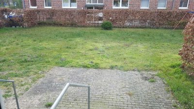 3-Zimmer-Wohnung mit Balkon und weitläufigem Garten im Inselviertel