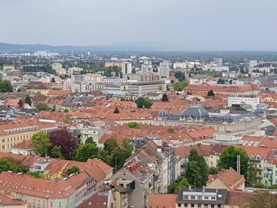 SCHÖNE STUDIENZEIT in GRAZ..(!)... IDEALE 3er-WG im UNI-VIERTEL... 3 STADTBLICK-BALKONE * * *