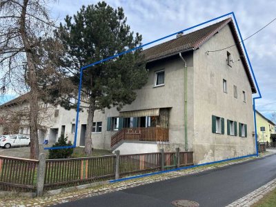 Reihenendhaus mit 1 oder 2 WE -ca. 1998 saniert und bald bezugsfrei unweit von Dresden - Priestewitz
