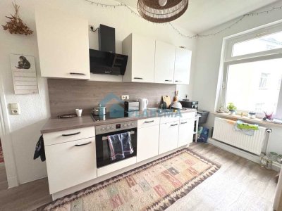 Modernisierte 3-Zimmer-Wohnung mit Einbauküche, Bad mit Fenster & Gemeinschaftshof