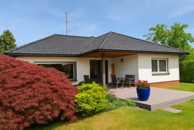 Stilvoller Bungalow mit Pool in ruhiger Bestlage von Heusenstamm-Rembrücken (Provisionsfrei)