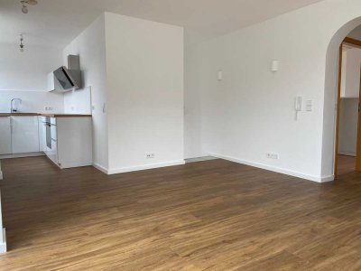 Stilvolles 2-Zimmer-Appartement mit sonniger Dachterrasse in Gerlingen