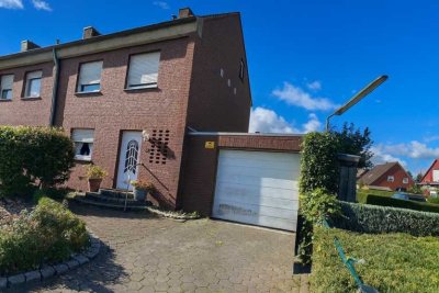 Charmantes Reihenendhaus mit großem Eckgrundstück in Altenrheine