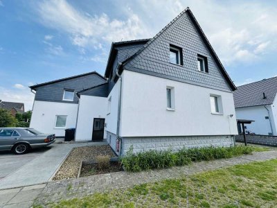Attraktives Doppelhaus mit Potenzial / Finanzierung durch Mieteinnahmen in begehrter Lage