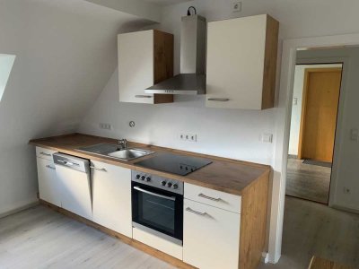 Attraktive, teilmöblierte 3-Zimmer-DG-Wohnung zur Miete in Herne