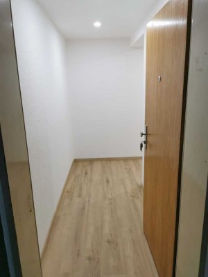 Erstbezug nach Sanierung: Charmante 2-Zimmer Dachgeschosswohnung in Bad Nenndorf