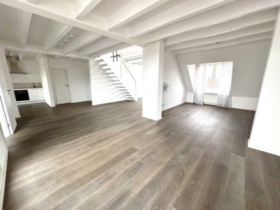 KL-City-Nähe Fußgängerzone - Großzügige 2-Zimmer-Dachgeschosswohnung mit zwei Balkonen