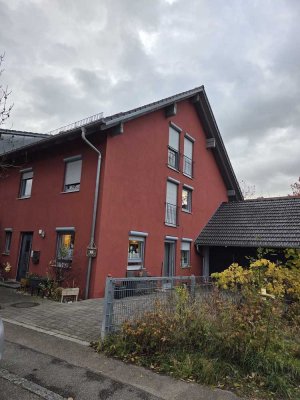 Provisionsfrei! Gepflegte Doppelhaushälfte, 6 Zimmer in Altdorf