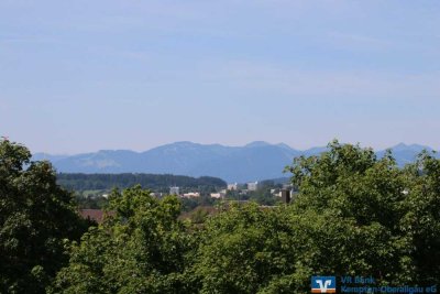 Kernsanierte 3-Zimmer-Wohnung mit Panoramabergblick