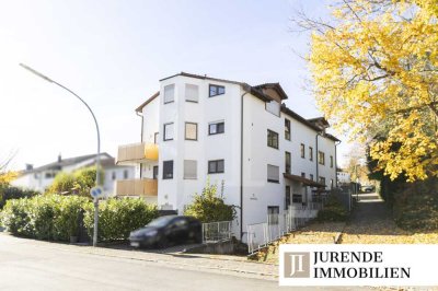 Attraktive Dachgeschosswohnung mit Tiefgaragenstellplatz in Dürrmenz