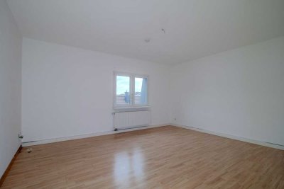 Bonn-Duisdorf, zentrale Lage: moderne 3-Zimmer-Dachgeschosswohnung - ohne Dachschrägen