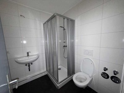 Helle und freundliche Wohnung mit Balkon in Stadtnähe.