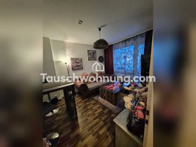 Tauschwohnung: Kleine charmante 2-Zimmer Wohnung mit Balkon