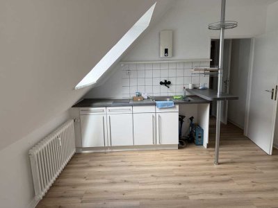 Gemütliche, modernisierte 2-Zimmer Wohnung