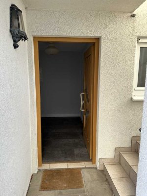Südlage , ruhige 2-Zimmer-ELW mit Terrasse in Friolzheim