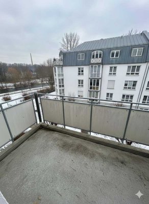 *Teilmöblierte 1-Raum Wohnung mit Balkon in Pölbitz*