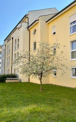 Teilmöbliertes Studentenapparment im Hotelanlage