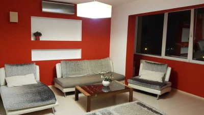 Schöne 3 Zimmer Wohnung  Keller Balkon Einbauküche
