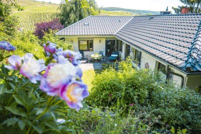 Raum für alle Generationen – moderne, hochwertige Doppelhaushälfte mit zwei Einliegerwohnungen!