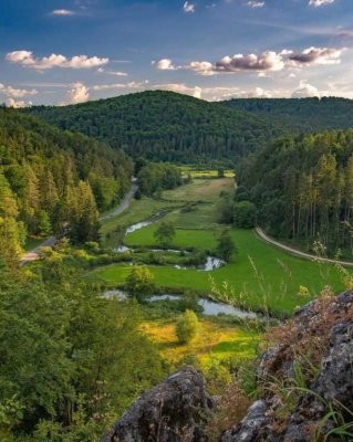 Wohnen wie im Urlaub! Landhaus mit großem Garten.