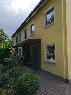 Reihenendhaus mit Garten  in Bremen Nord