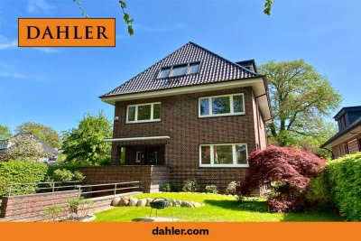 Absolute Rarität: Freistehende Stadtvilla mit großzügigem Garten