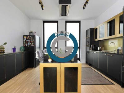 TOLLE RAUMAUFTEILUNG - LUXURIÖSE EINBAUKÜCHE & SICHTGESCHÜTZTE TERRASSE - SUPER LAGE AM VELODROM