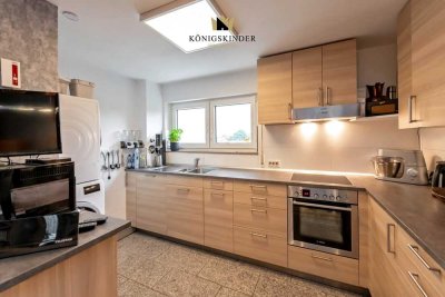 Lichtdurchflutete 3-Zimmer-Wohnung mit Balkon, Einbauküche & Stellplatz in Ditzingen-Heimerdingen