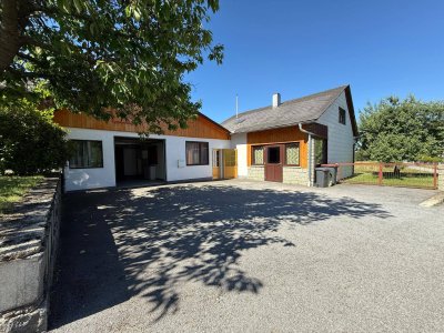 Einfamilienhaus mit Werkstatt und Halle, in ruhiger Lage!