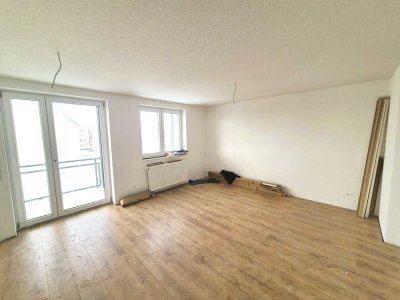 Erstbezug! 50 m², 2-Zi, Balkon, Keller, 2.OG-li