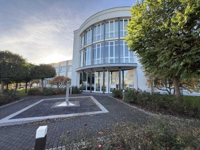 neuwertige Gewerbe-/Büroimmobilie für Ihren Betrieb mit Baugrundstück in Kassel-Waldau