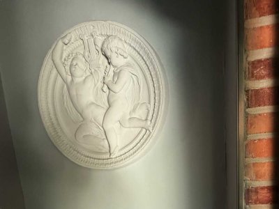 Besondere Immobilie mit Charme und Fläche - 2002 umfassend saniert