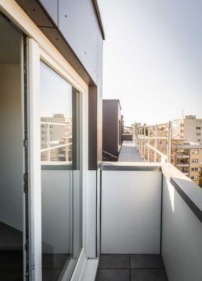 NEW*Paul & Partner* PENTHOUSE ! PERFEKT FÜR SINGLES & STUDENTEN !