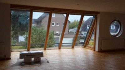 Schöne 2-Zimmer-Dachgeschosswohnung mit Balkon in Wunstorf