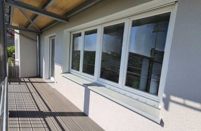 Sonnige 3-Zimmer Whg m. Balkon in Halbhöhe Esslingen