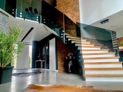 Neuwertige Villa in Bestlage an Golfplatz und 6 Seen-Platte, Duisburg-Buchholtz