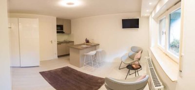 Komplett & hochwertig möbliertes Apartment in top zentraler Lage! Erstbezug nach Renovierung!