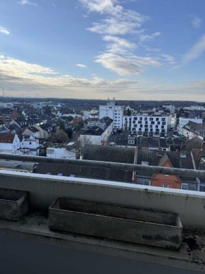 Helles Apartment mit Balkon & Weitblick – Aufzug, TG-Stellplatz