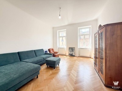 Lichtdurchflutete 2-Zimmer-Altbauwohnung in ruhiger Seitengasse – 2025 frisch saniert mit Stil