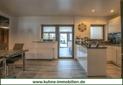 sehr gepflegtes Reihenmittelhaus mit Wintergarten in ruhiger und naturnaher Wohnlage