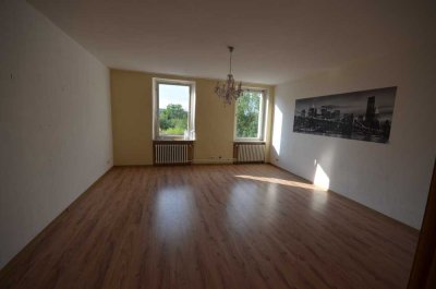Großzügige 3 ZKB Wohnung - nur 10 Min. bis Fulda - WG-geeignet!